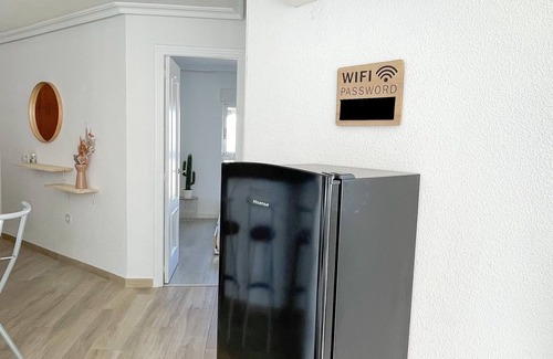 L'Albufereta Apartamento | Apartamento en 1ª linea con Vistas al Mar y Piscina y WIFI