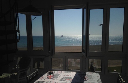 Roquetas de Mar Apartamento | 1ªLINEA-VISTAS AL MAR, WIFI, AC AireAcondicionado,Piscina