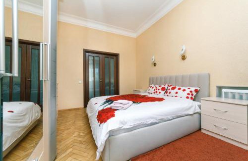Khreshchatyy Yar Apartamento | 2 комнатная квартира на Крещатике