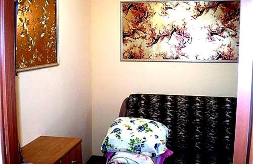 Mykolaiv Apartamento | 2 ком квартира Соборная-Макарова-Макдональдс 4 дивана WI-FI самый центр Николаева 2 этаж