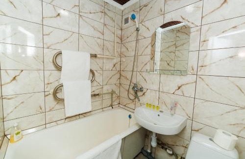 Sukhinovka Apartamento | 2 кімнатні квартири на Каштановій Алеї. Мережа AlexApartments. Безконтатне заселення 24/7