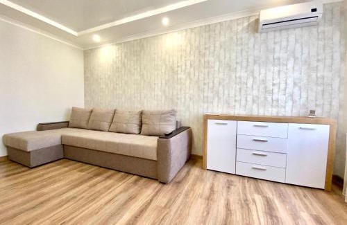Poltava Apartamento | 2-кімн Сучасні апартаменти у центрі міста