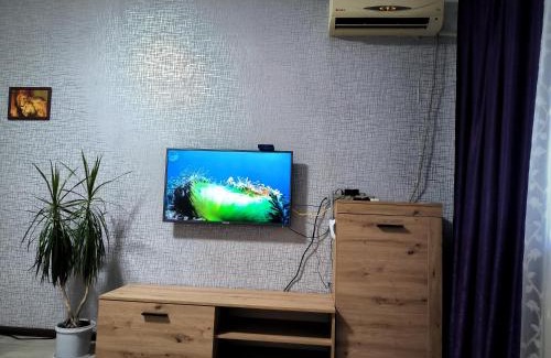 Dnipro Apartamento | 2-к квартира Малиновського 12. Набережна лівого берега.