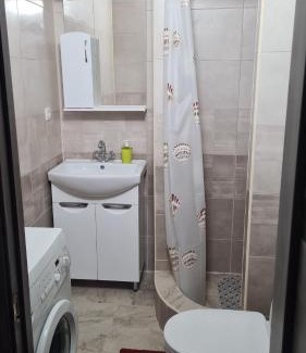 Poltava Oblast Apartamento | 2-х кімнатна квартира студія у центрі Миргорода