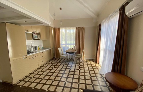 Adler City Centre Apartamento | 2-х уровневые апартаменты в Имеретинской бухте