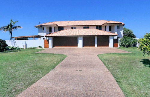 Bundaberg Villa | Selmar LUGAR PLAYA APARTAMENTO