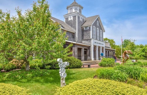 West Dennis Casa | 2.2 Miles to West Dennis Beach! Central AC!