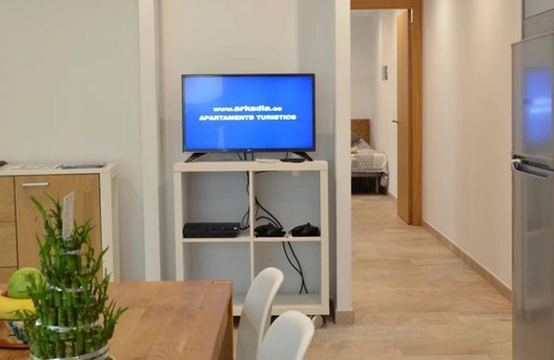 Roses Town Center Apartamento | 2.2 NUEVO en centro ROSES con WI-FI, AC y TV sat a 60 m MAR