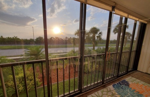 Port Charlotte Condominio | 2/2 Spacious Unit