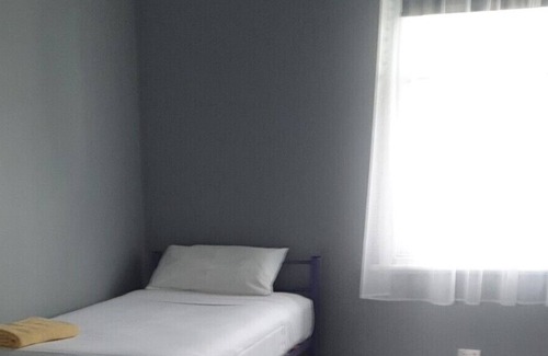 Newington Cabaña | 2/3 Bedroom Cottage in Newington - Ballarat