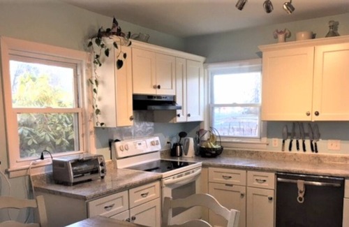 Stoughton Casa | 2-3 Bedroom House Between Boston & Providence in Active, Friendly Town