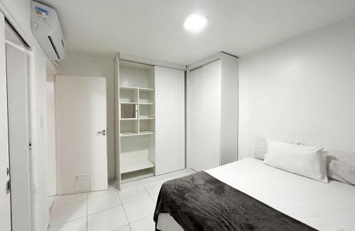 Ponta Verde Apartamento | 2/4 na melhor rua da Ponta Verde