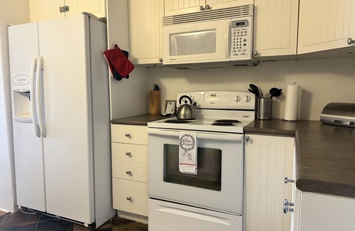 Twentynine Palms Casa | 2.9 Palms - 5 minute drive to park!
