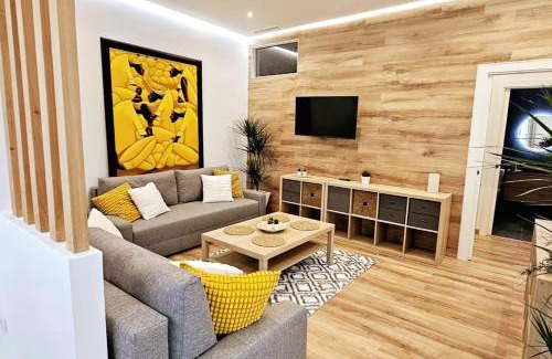 Badalona Apartamento | 2 apartamentos juntos ideal grupos cerca Barcelona
