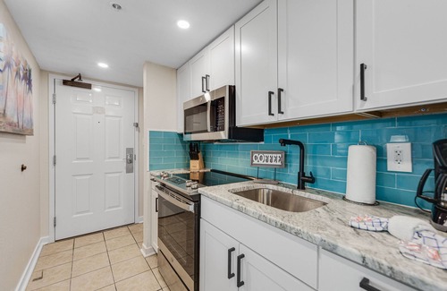 Myrtle Beach Condominio | 2 BALCONIES/DIRECT OCEANFRONT/PET FRIENDLY/CORNER UNIT/ BEST VIEW/GREAT RESORT