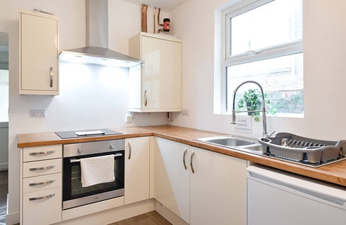 Port Talbot Casa | Talbot Steel - Place to Stay!