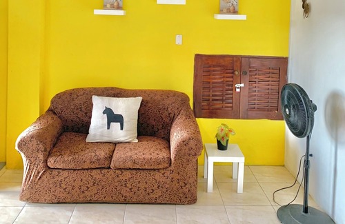 Barbican Apartamento | 2 bdr/1bth apt Central in Kingston