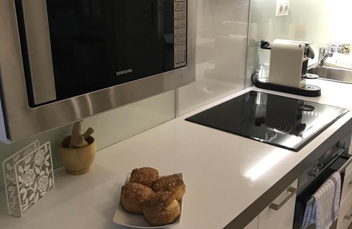 Belvaros - Lipotvaros Apartamento | 2 hab, 2 baños Lux Apt A / C, ubicación privilegiada, excelentes vistas al balcón