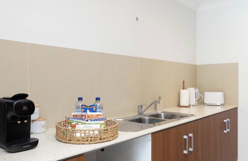 Rocklea Apartamento | 2 Bdr Apt! Garage! Balcony! GST Credits! 116D2