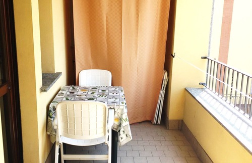 Busto Arsizio Apartamento | 2 BDR cerca de la feria MALPENSA-RHO. Wifi libre + APARCAMIENTO