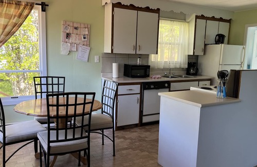 West Bay Cabina | 2 cabañas BDR en Bras D'or Lakes (420 amigables)