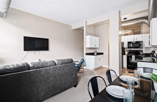 Downtown Cleveland Apartamento | 2 BDR Living in the Heart of Downtown CLE