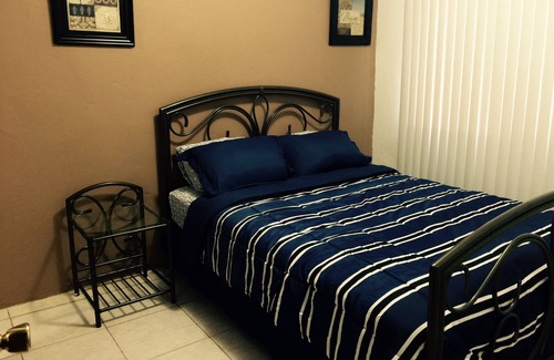 Sinajana Apartamento | ** Ahorre AHORA $ 75 noche-2 recámaras / 1 ba cerca de NAVY BASE