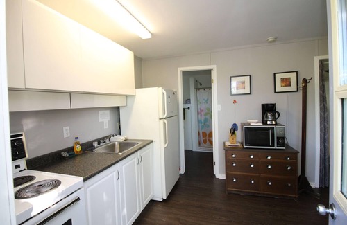 Southampton Casa | 2 Bdrm Country Cottage #4 - Rosewood cottages