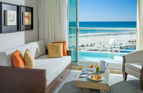 Granjas del Marques Apartamento | 2 Bdrm Suite w/ Kitchenette on the Beach in Acapulco
