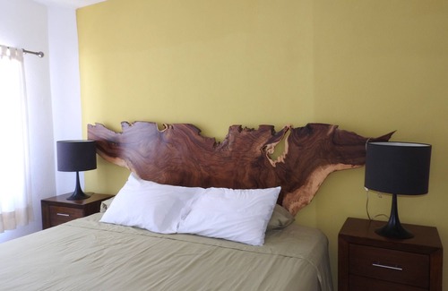 Las Jarretaderas Casa | 2 dormitorios + estudio, 2. 5 baños,