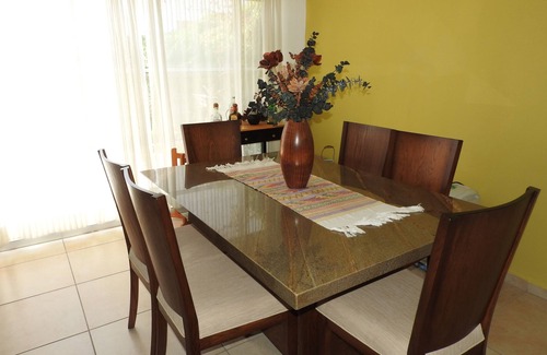Las Jarretaderas Casa | 2 dormitorios + estudio, 2. 5 baños,