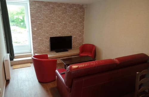Peyrilhac Casa | 2 beautiful rooms for 4 people in house