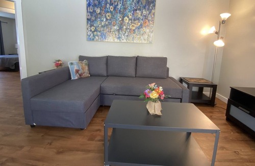 Logan Heights Apartamento | 2 Bed 1 bath 5 minutes to Downtown SD, Apt # 1