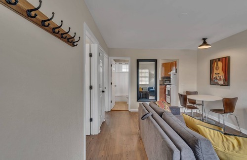 West End Apartamento | 2 Bed 1 Bath Near Nashville!