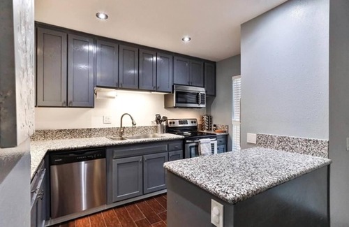 San Carlos Casa | 2 bed 2.5 bath Lake Murray Condo - Resort-Style Living in La Mesa