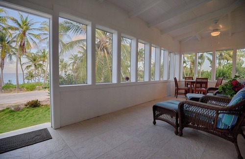 Stella Maris Cabaña | 2 Bed, 2 Bath Cottage located in Stella Maris center, access to resort amenities