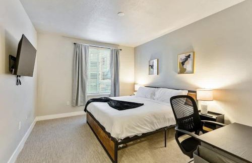 Downtown Salt Lake City Apartamento | 2 Bed 2 Bath Delta Salt Palace Gym King Bed
