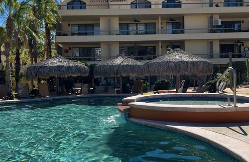 El Rosarito Apartamento | 2 Bed/2 Bath Condo in the heart of San Jose del Cabo, 5 minutes from the beach!