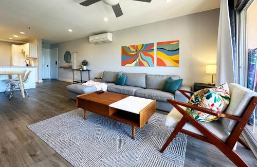 Pacific Beach Apartamento | 2 bed 2 bath penthouse condo with AC and Ocean Views