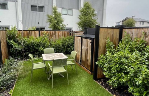 Upper Riccarton Apartamento | 2 Bed 2 Bath Retreat