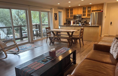 Snowmass Village Condominio | ✷Pasos del telesilla !!! Condo completo de 2 camas / 2 baños