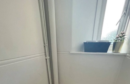 Prince's Casa | 2 Bed Apartment | Central London | Balcony | WIFI