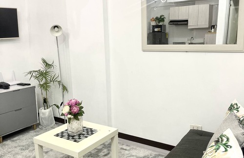 Don Bosco Apartamento | 2-Bed Apartment in Near Airport Paranaque