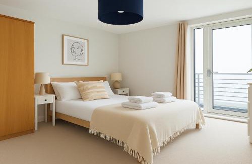 Prince's Apartamento | 2 Bed Balcony Flat in Vauxhall