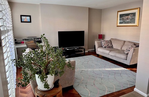 Rottingdean Apartamento | 2-bed Flat: Serene Location, 5-min Walk to the Beach, Close to the South Downs!