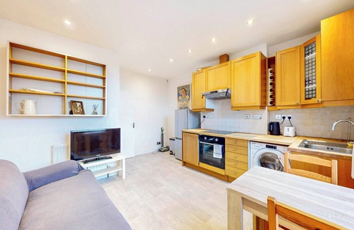 Wimbledon Park Apartamento | 2-Bed Flat | Steps to Wimbledon Park & Tube