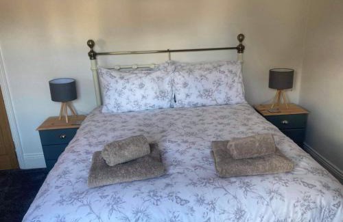 Skinningrove Casa | 2 bed house -close to Cleveland way,lovely beaches