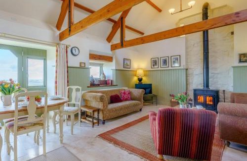 Fenwick Casa | 2 Bed in Bamburgh 36344