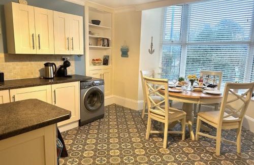 Barmouth Casa | 2 Bed in Barmouth 75387