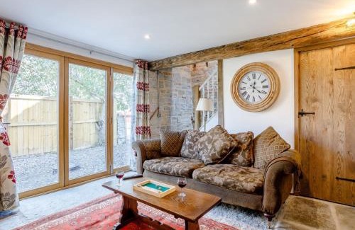 Glastonbury Casa | 2 Bed in Glastonbury 79122